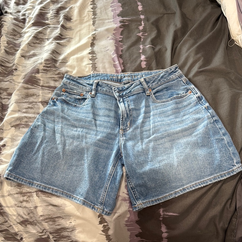 American Eagle Outfitters Blue Jean Shorts Relaxed Fit